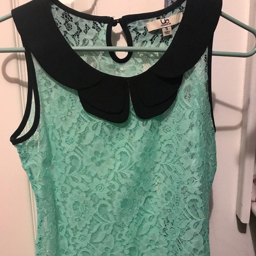 Collared lace top